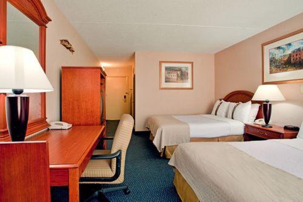 Days Hotel By Wyndham Williamsburg I-64 Kültér fotó
